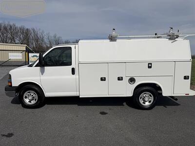 2015 Chevrolet Express 3500 10' KUV   - Photo 6 - Mount Joy, PA 17552