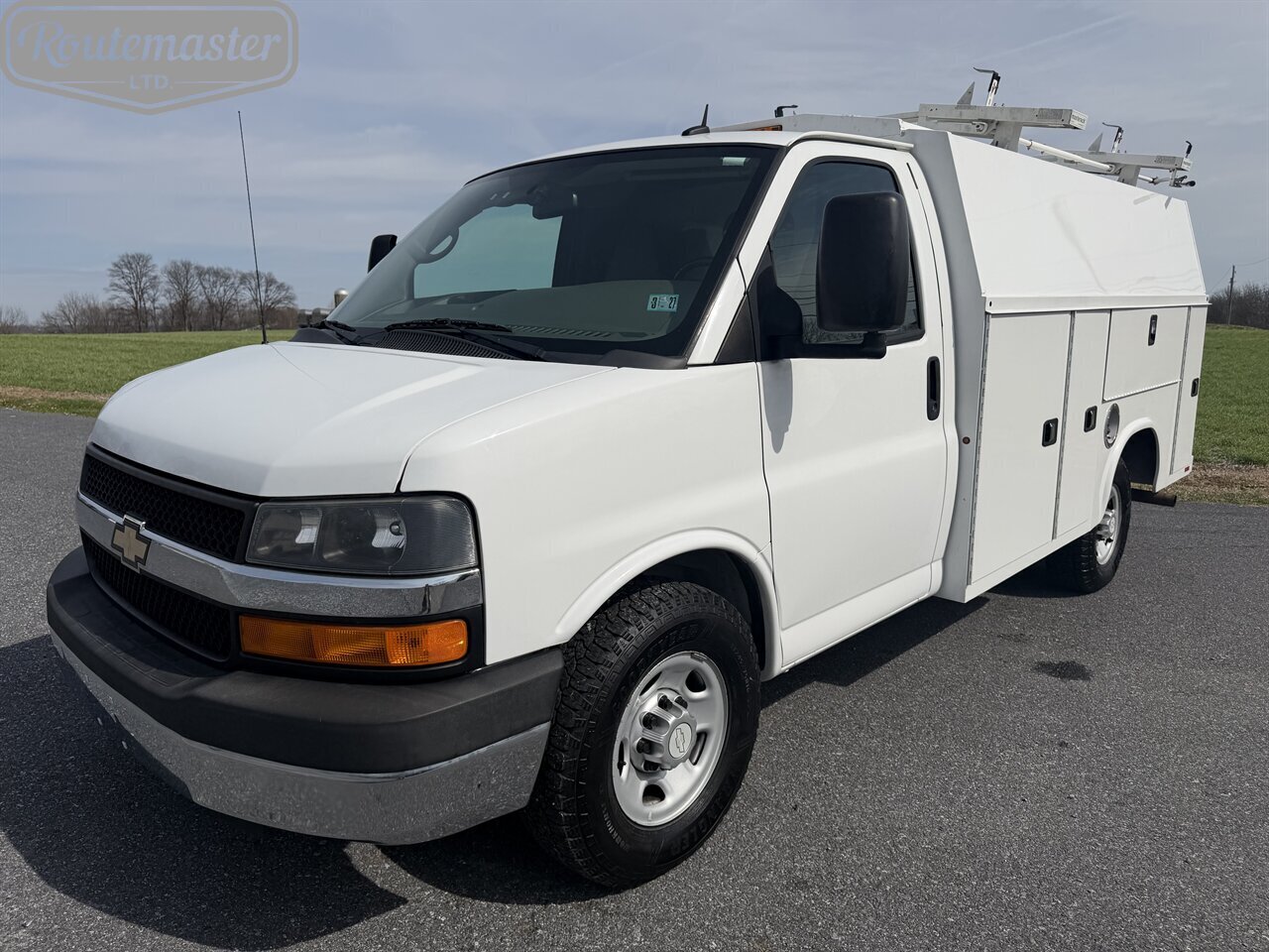 2015 Chevrolet Express 3500 10' KUV   - Photo 1 - Mount Joy, PA 17552