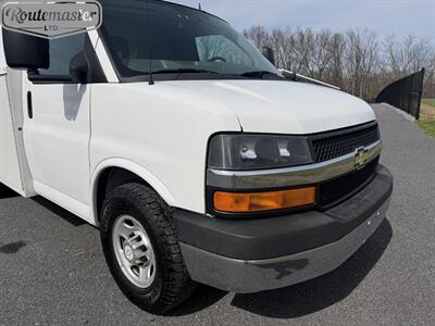 2015 Chevrolet Express 3500 10' KUV   - Photo 11 - Mount Joy, PA 17552