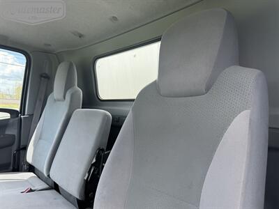 2020 Isuzu NPR 16' Box - Photo 16 - Mount Joy, PA 17552