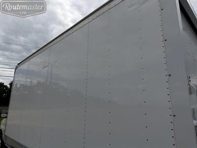2022 Ford E-Series Van E-450 16' Box   - Photo 13 - Mount Joy, PA 17552