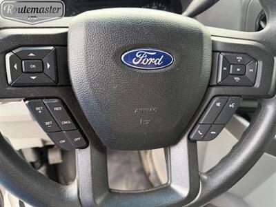 2022 Ford E-Series Van E-450 16' Box   - Photo 22 - Mount Joy, PA 17552