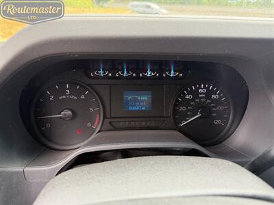 2022 Ford E-Series Van E-450 16' Box   - Photo 24 - Mount Joy, PA 17552