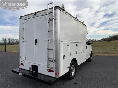 2018 Chevrolet Express 3500 10' Utility   - Photo 19 - Mount Joy, PA 17552