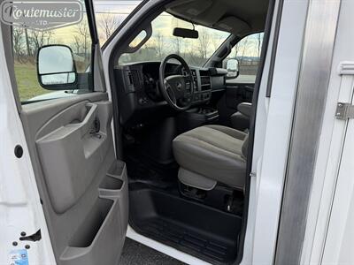 2018 Chevrolet Express 3500 10' Utility   - Photo 12 - Mount Joy, PA 17552