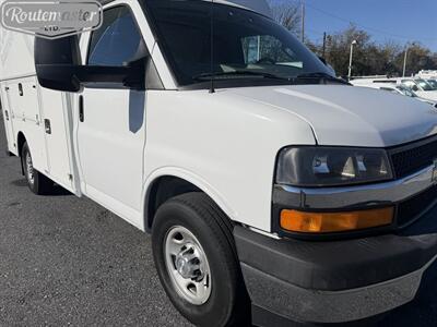 2017 Chevrolet Express 3500 10' Utility   - Photo 25 - Mount Joy, PA 17552
