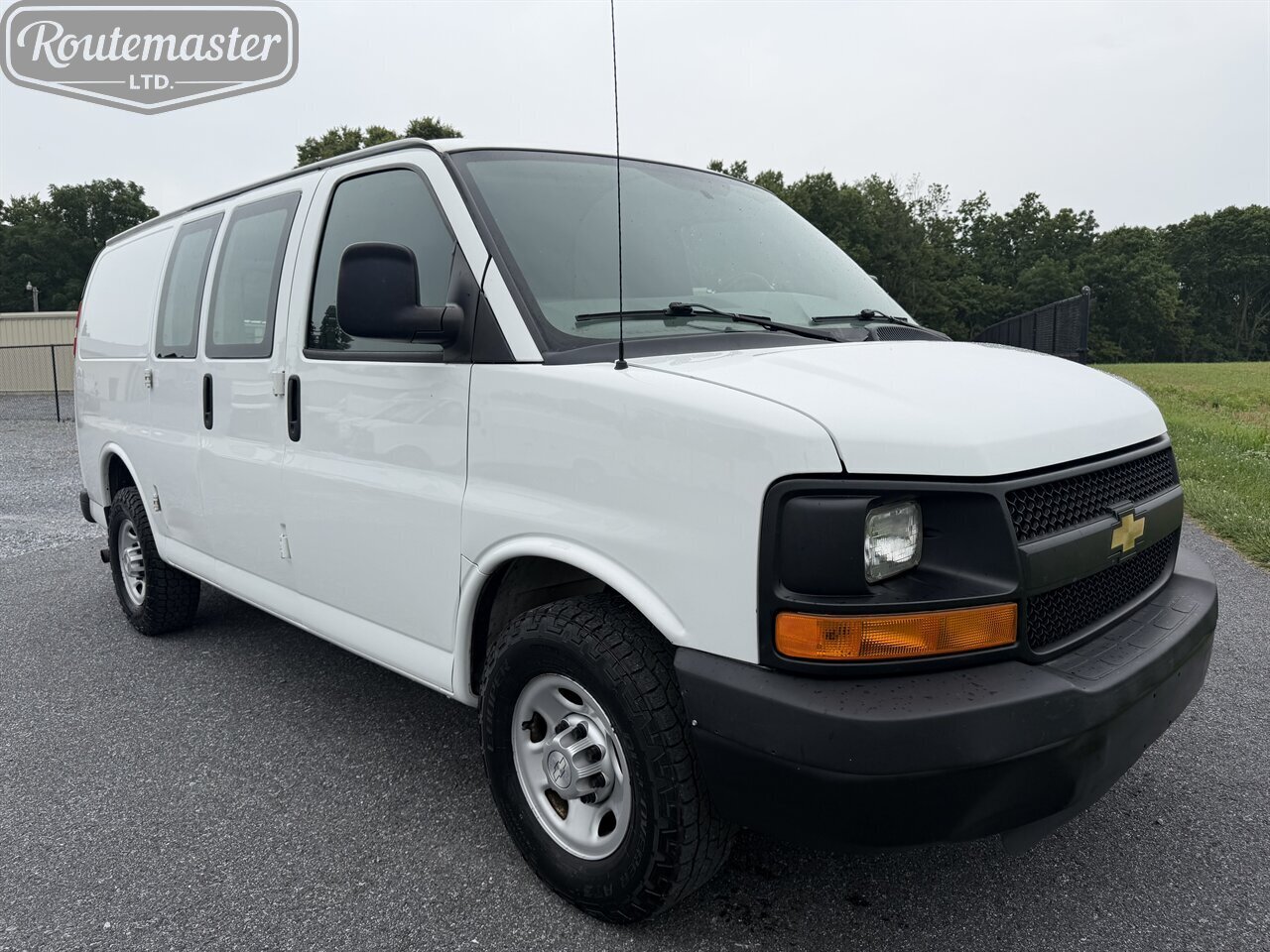 2015 Chevrolet Express 2500 Cargo   - Photo 1 - Mount Joy, PA 17552