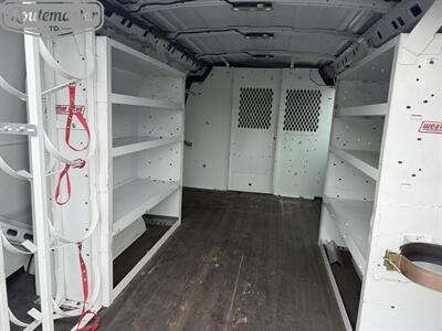 2015 Chevrolet Express 2500 Cargo   - Photo 18 - Mount Joy, PA 17552