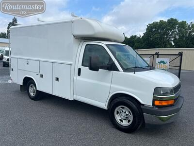 2017 Chevrolet Express 3500 12' Utility   - Photo 31 - Mount Joy, PA 17552