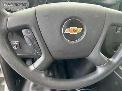 2017 Chevrolet Express 3500 12' Utility   - Photo 19 - Mount Joy, PA 17552