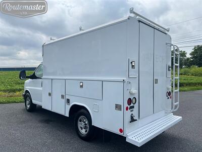 2017 Chevrolet Express 3500 12' Utility   - Photo 30 - Mount Joy, PA 17552