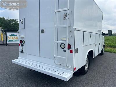 2017 Chevrolet Express 3500 12' Utility   - Photo 4 - Mount Joy, PA 17552