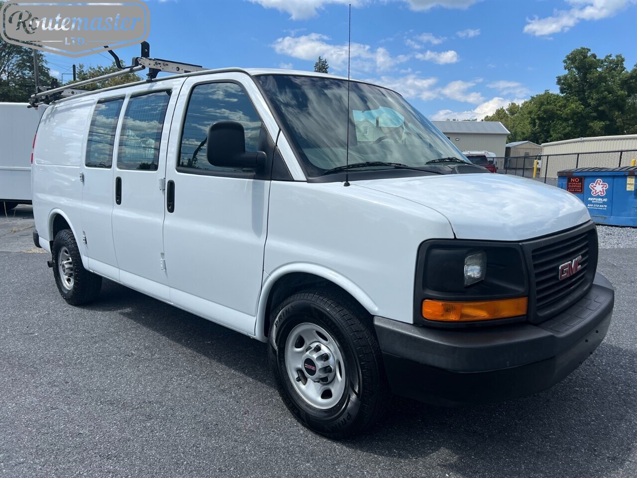 2017 GMC Savana 3500 Cargo - Photo 1 - Mount Joy, PA 17552