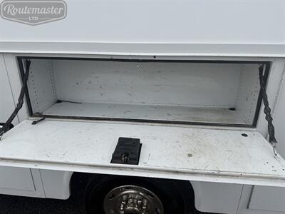 2022 Ford E-Series Van E-350 10' KUV - Photo 35 - Mount Joy, PA 17552