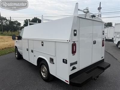 2022 Ford E-Series Van E-350 10' KUV - Photo 15 - Mount Joy, PA 17552