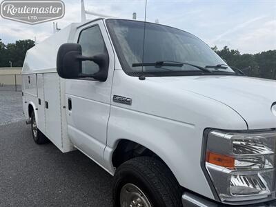 2022 Ford E-Series Van E-350 10' KUV - Photo 3 - Mount Joy, PA 17552