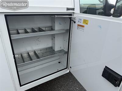 2022 Ford E-Series Van E-350 10' KUV - Photo 12 - Mount Joy, PA 17552