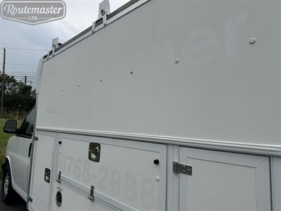 2019 Chevrolet Express 3500 10' Utility   - Photo 20 - Mount Joy, PA 17552