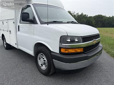 2019 Chevrolet Express 3500 10' Utility   - Photo 2 - Mount Joy, PA 17552
