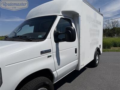 2015 Ford E-Series Van E-350 10' Box   - Photo 25 - Mount Joy, PA 17552