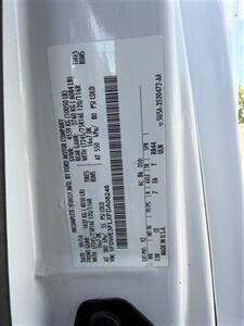 2015 Ford E-Series Van E-350 10' Box   - Photo 13 - Mount Joy, PA 17552
