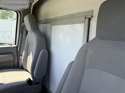 2015 Ford E-Series Van E-350 10' Box   - Photo 7 - Mount Joy, PA 17552