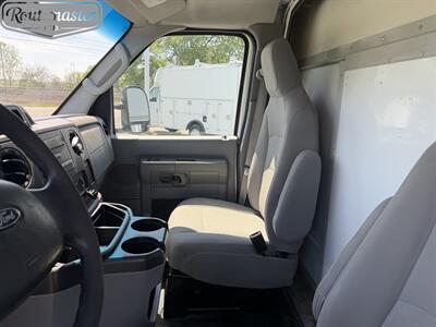 2015 Ford E-Series Van E-350 10' Box   - Photo 6 - Mount Joy, PA 17552