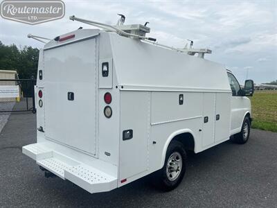 2015 Chevrolet Express 3500 10' KUV   - Photo 7 - Mount Joy, PA 17552
