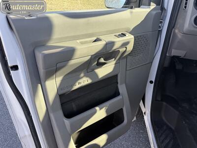 2014 Ford E-Series Van E-250 Cargo   - Photo 8 - Mount Joy, PA 17552
