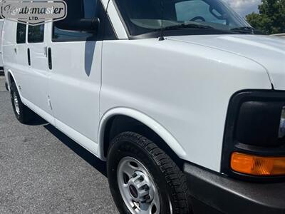 2016 GMC Savana 3500 Cargo   - Photo 5 - Mount Joy, PA 17552