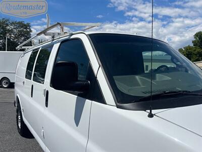 2016 GMC Savana 3500 Cargo   - Photo 6 - Mount Joy, PA 17552