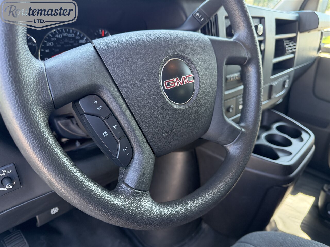 2019 GMC Savana 2500 - Photo 16 - Mount Joy, PA 17552