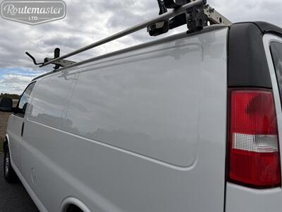 2017 GMC Savana 3500 Cargo   - Photo 15 - Mount Joy, PA 17552