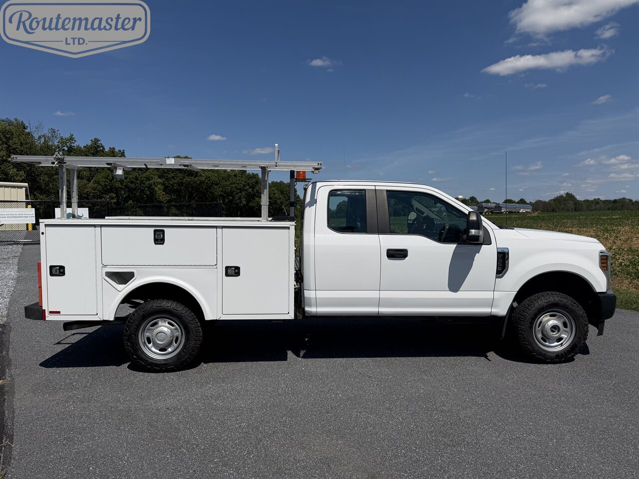 2019 Ford F-350 8' Open Utility - Photo 13 - Mount Joy, PA 17552