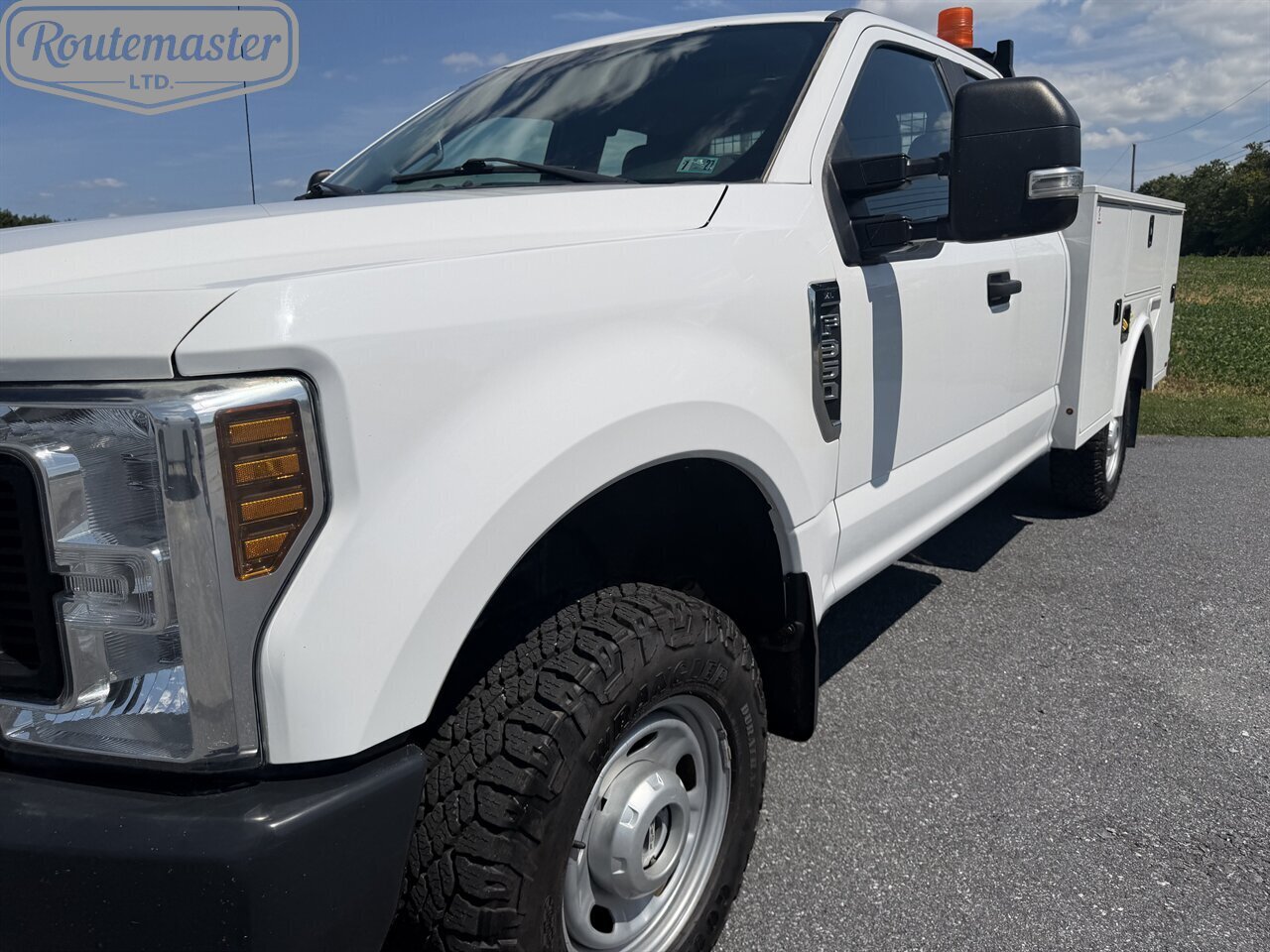 2019 Ford F-350 8' Open Utility - Photo 6 - Mount Joy, PA 17552