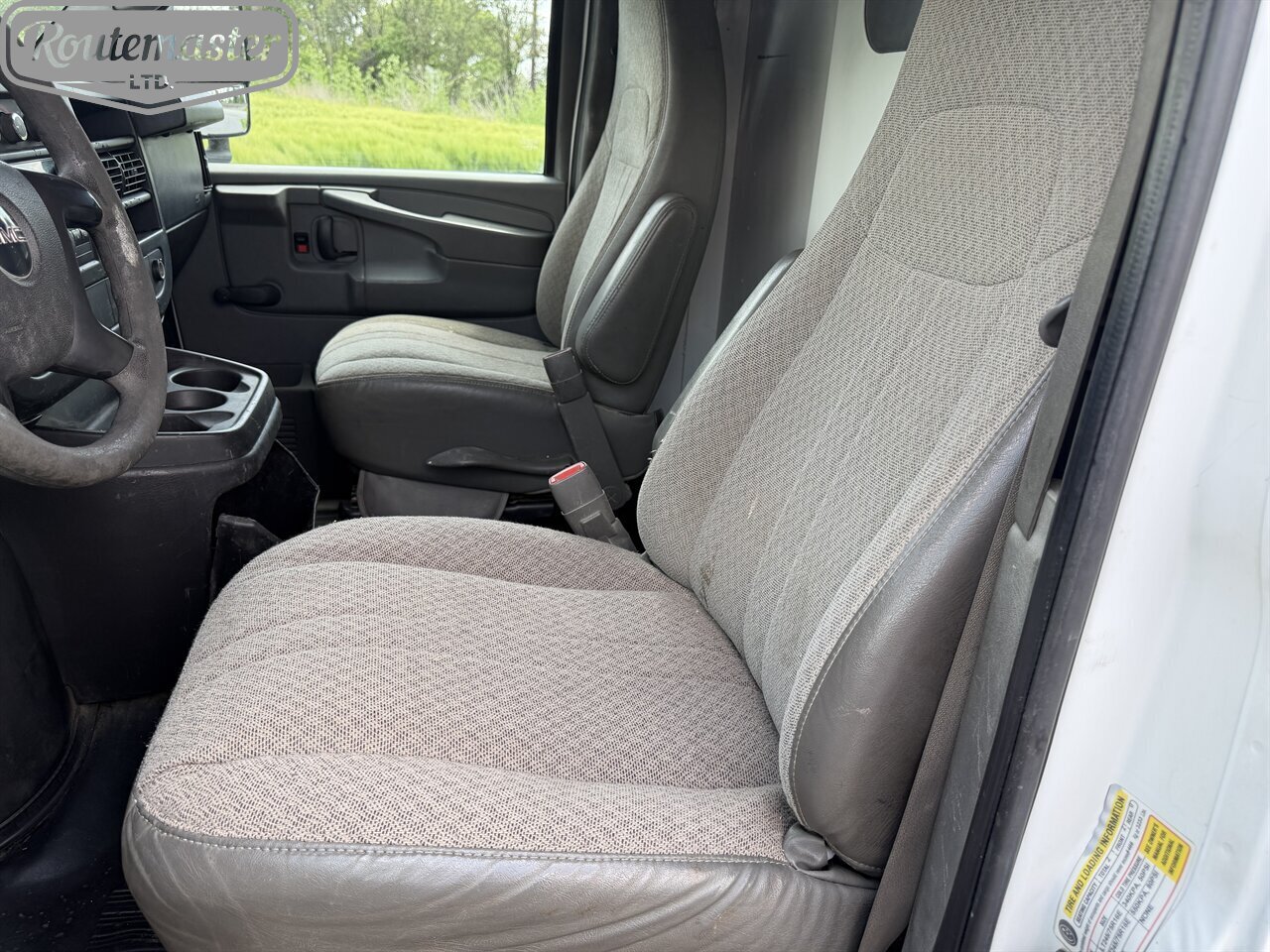 2010 GMC Savana 3500 10' KUV - Photo 19 - Mount Joy, PA 17552