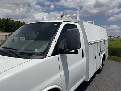 2010 GMC Savana 3500 10' KUV - Photo 4 - Mount Joy, PA 17552