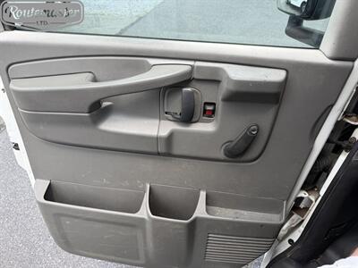 2010 GMC Savana 3500 10' KUV - Photo 14 - Mount Joy, PA 17552