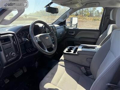 2018 Chevrolet Silverado 3500 12' Utility   - Photo 18 - Mount Joy, PA 17552