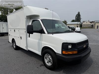 2016 Chevrolet Express 3500 10' Utility   - Photo 19 - Mount Joy, PA 17552