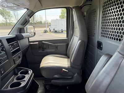 2017 Chevrolet Express 2500 Cargo   - Photo 14 - Mount Joy, PA 17552