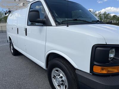 2017 Chevrolet Express 2500 Cargo   - Photo 4 - Mount Joy, PA 17552