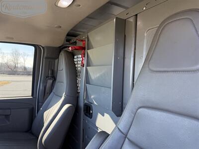 2019 GMC Savana 3500 Cargo - Photo 21 - Mount Joy, PA 17552