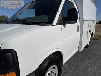 2015 Chevrolet Express 3500 10' KUV - Photo 3 - Mount Joy, PA 17552