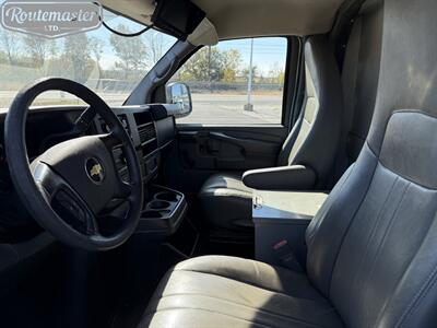 2015 Chevrolet Express 3500 10' KUV - Photo 31 - Mount Joy, PA 17552