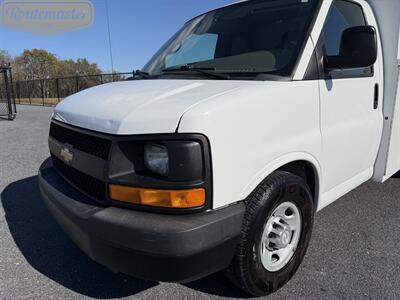 2015 Chevrolet Express 3500 10' KUV - Photo 2 - Mount Joy, PA 17552