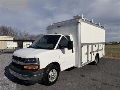 2019 Chevrolet Express 3500 14' Utility   - Photo 16 - Mount Joy, PA 17552