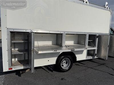 2019 Chevrolet Express 3500 14' Utility   - Photo 9 - Mount Joy, PA 17552