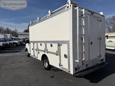 2019 Chevrolet Express 3500 14' Utility   - Photo 22 - Mount Joy, PA 17552