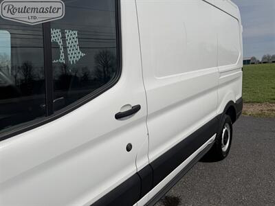 2022 Ford Transit 250 Mid Roof Cargo   - Photo 4 - Mount Joy, PA 17552